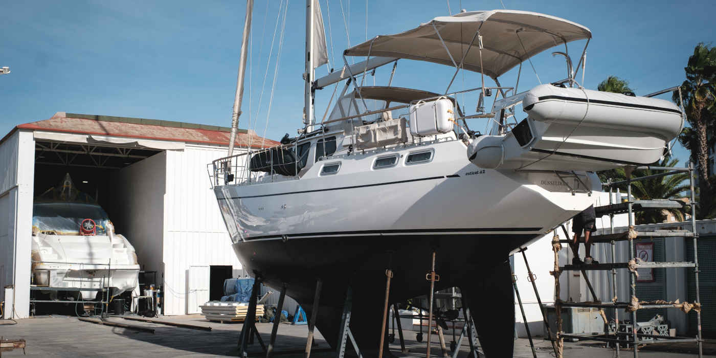 Grandes reparaciones en embarcaciones de gran eslora en Ibiza