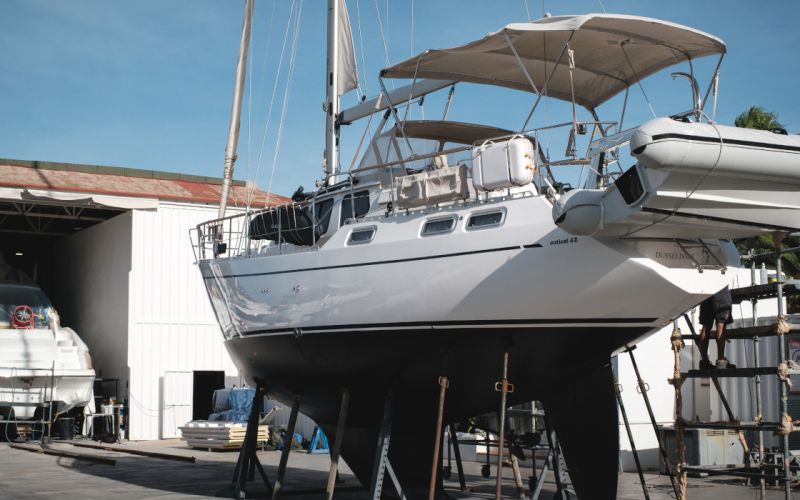 Grandes reparaciones en embarcaciones de gran eslora en Ibiza